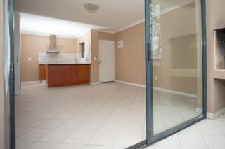 2 Bedroom Property for Sale in Somerset West Western Cape